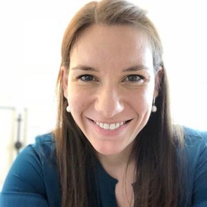 Meet your Posher, Hollyann